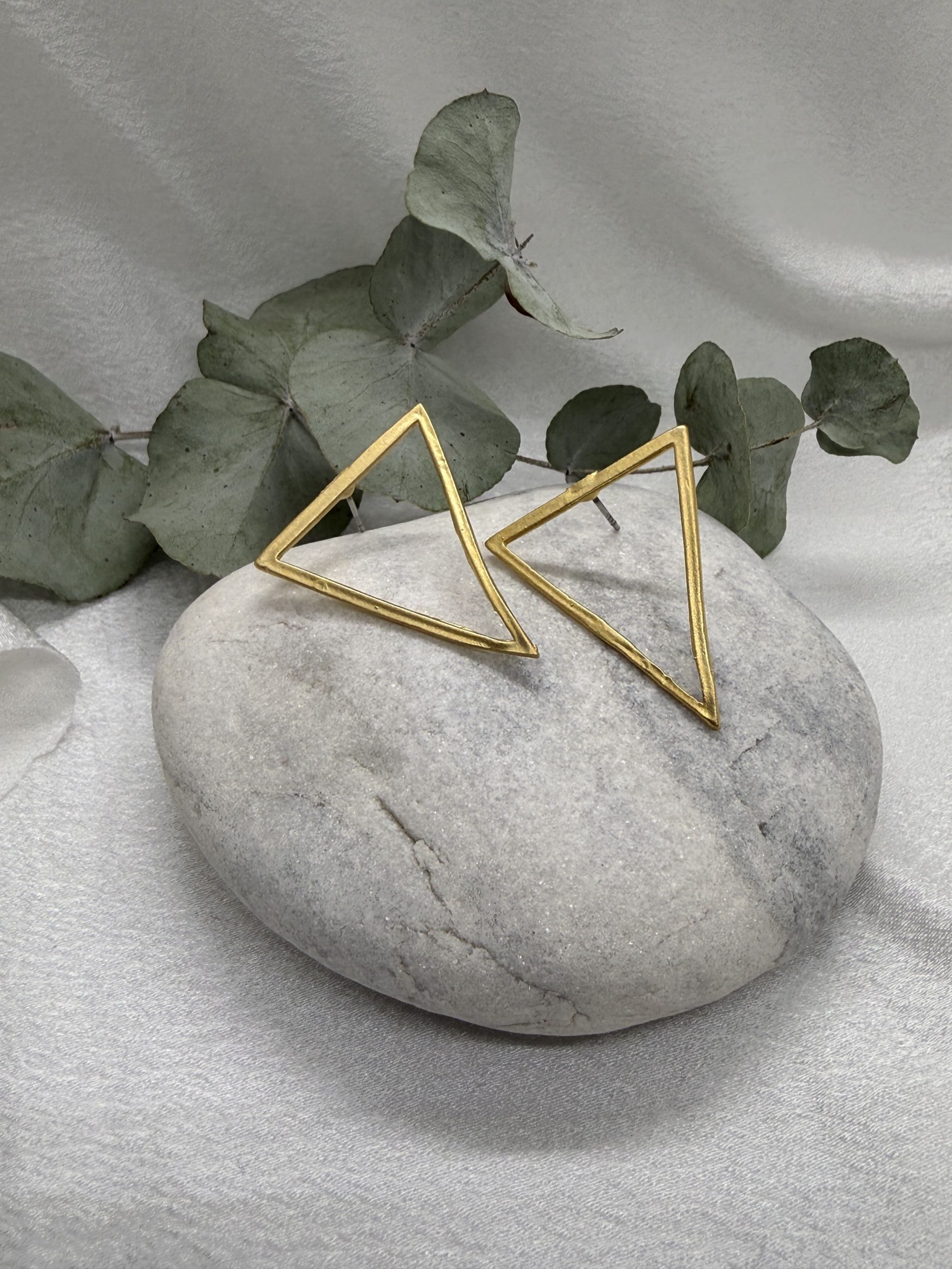 Pendientes Triangulo Dorados