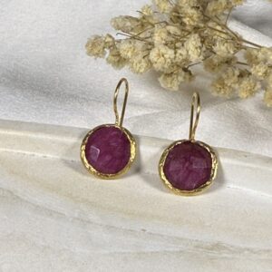 Pendientes Redondos con Piedra Fucsia