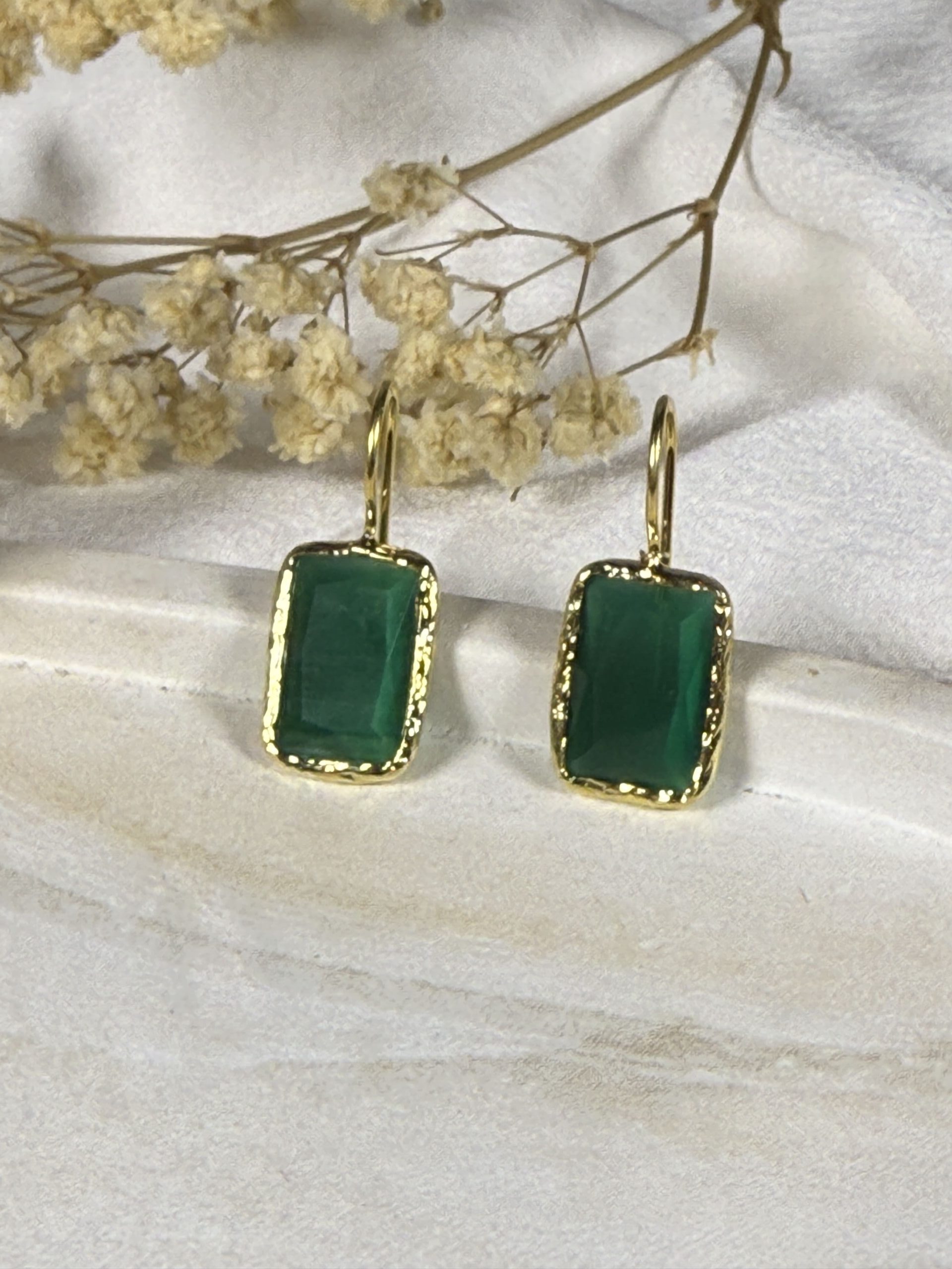 Pendientes Rectangulares con Piedra Verde