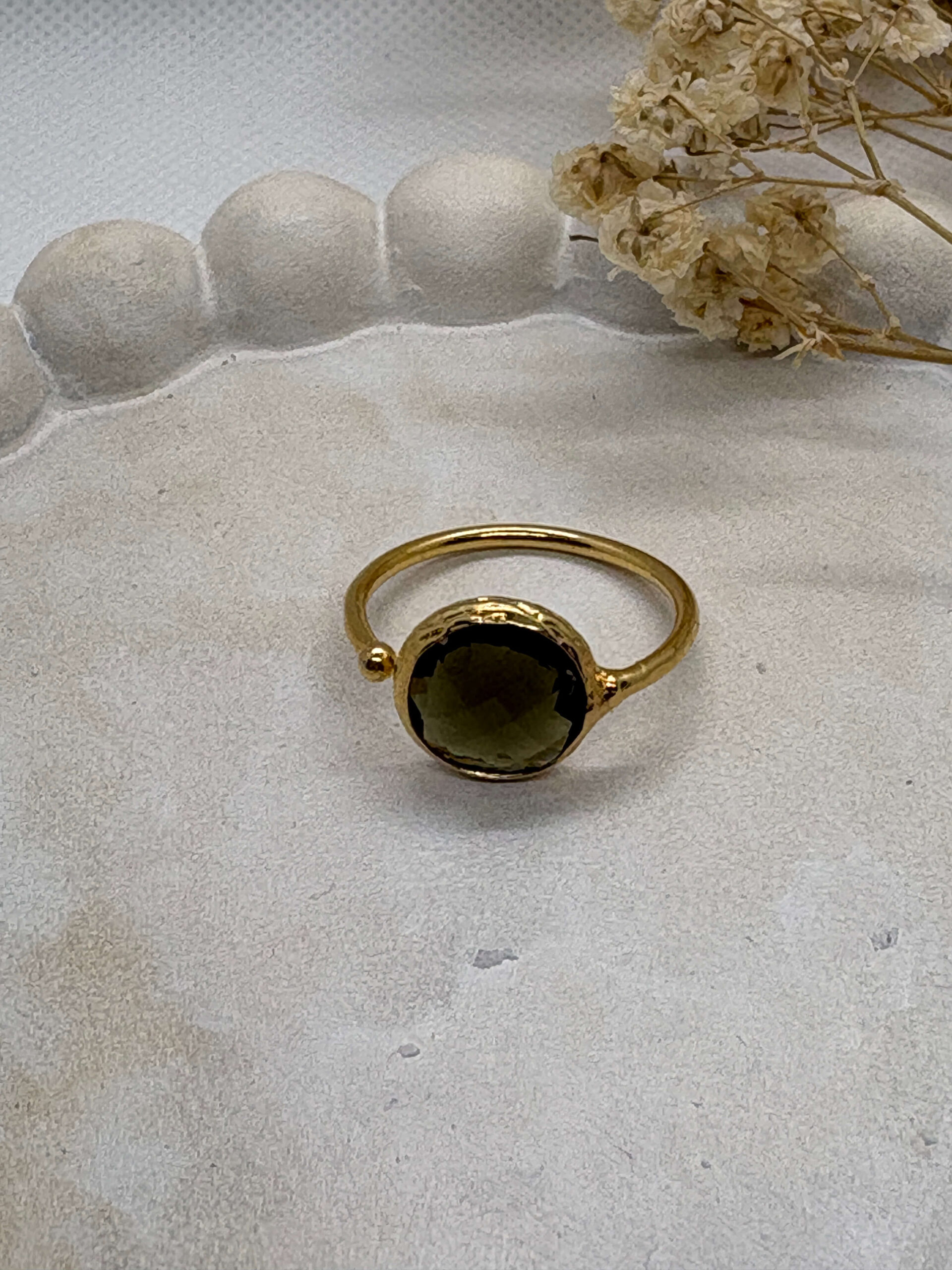 Anillo Piedra Verde Oliva Ajustable